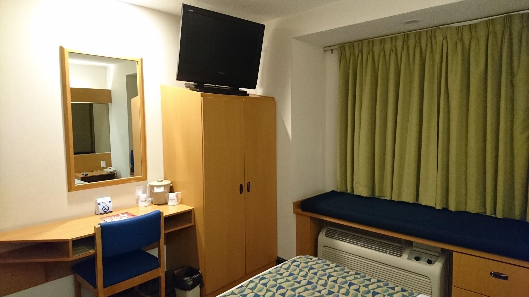 Microtel Inn & Suites By Wyndham Chihuahua Eksteriør bilde