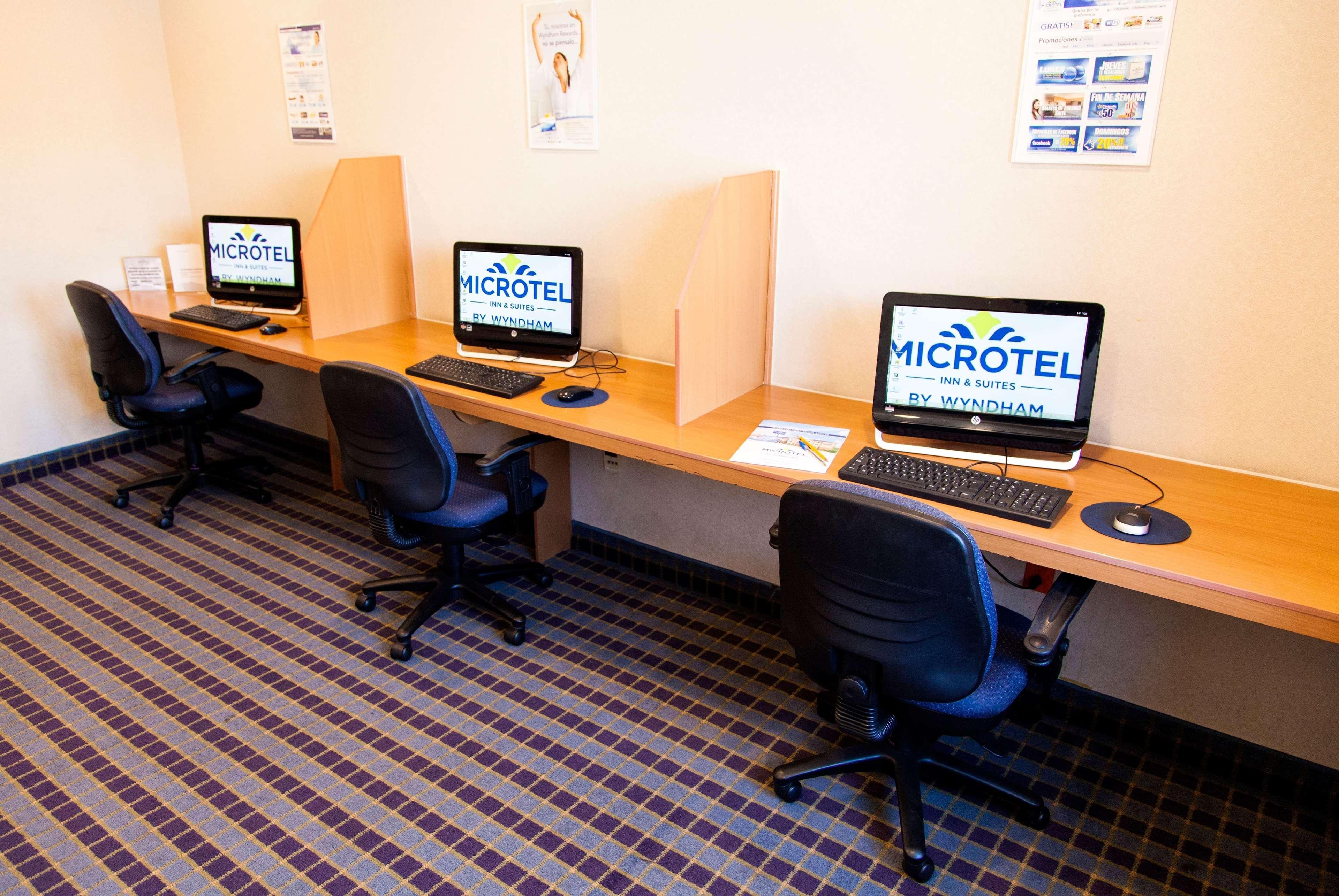 Microtel Inn & Suites By Wyndham Chihuahua Eksteriør bilde