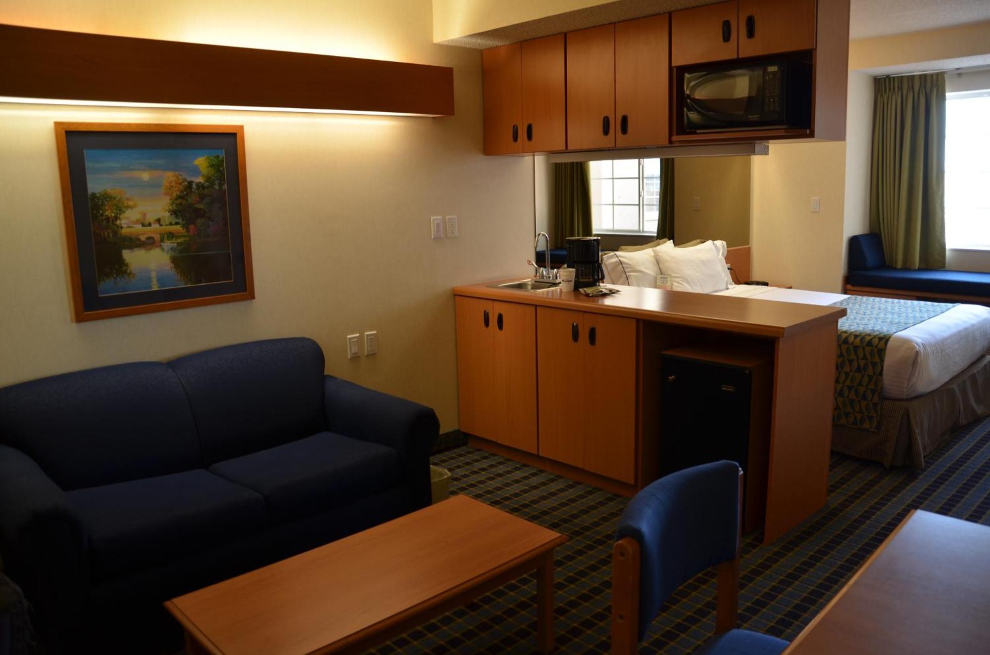 Microtel Inn & Suites By Wyndham Chihuahua Rom bilde