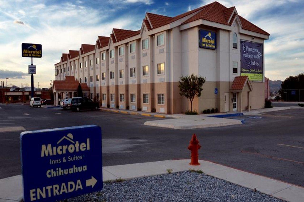 Microtel Inn & Suites By Wyndham Chihuahua Eksteriør bilde